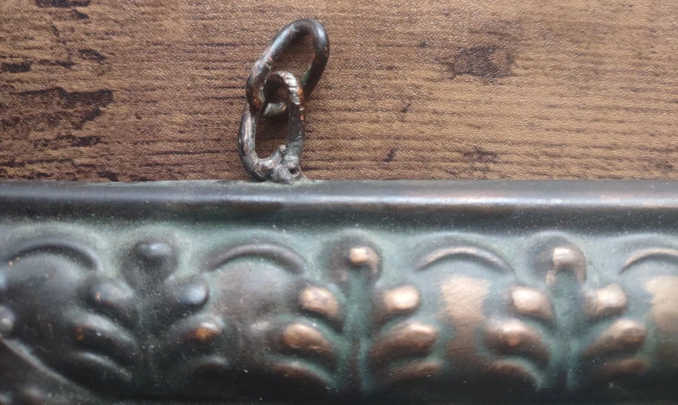 Azulejo de techo de metal vintage soldado para colgar en la pared GPC Foto 2 de 4