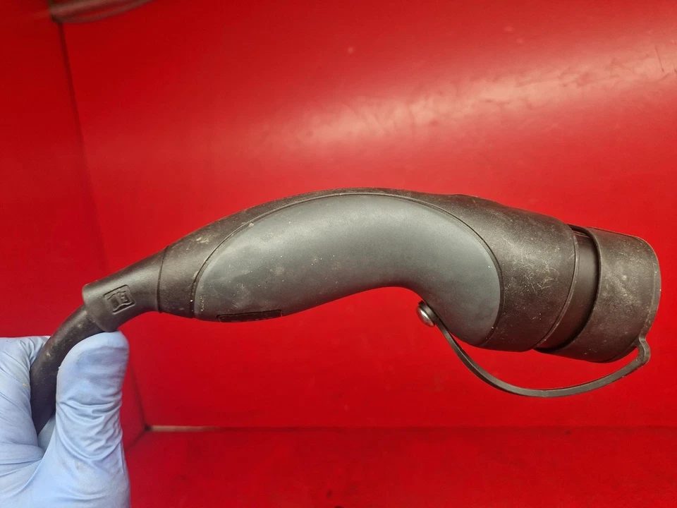 MERCEDES BENZ EQB MK1 2024 EV CHARGE CABLE 36316 - Image 3 of 4