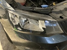 Scheinwerfer rechts  Skoda Fabia III (NJ) 697438