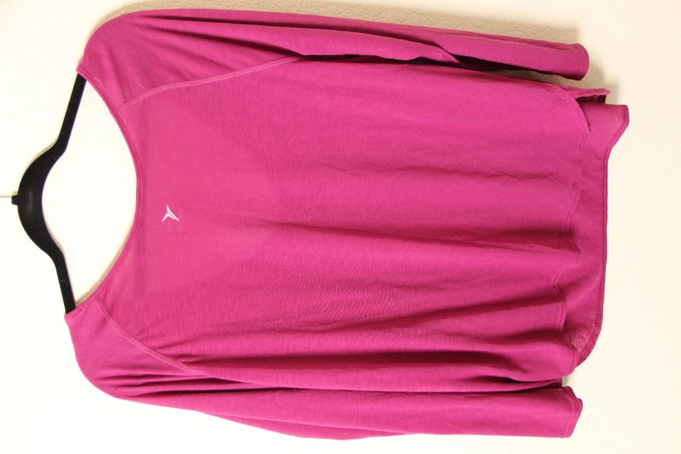 Old Navy Active XXL Semi-Fitted Long Sleeve Top Pink - Image 2 of 4