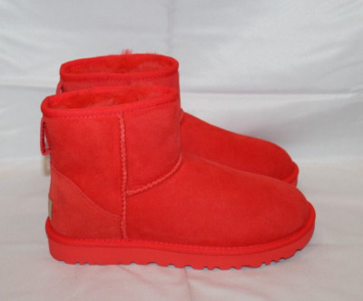NIB UGG Women's Classic Suede Shearling Lined Mini Boots Cherry Red 6