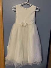Ivory Dress Size 4T. Great For Flower Girl