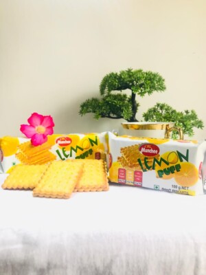 CBL Munchee Lemon Puff Biscuit 100% Vegetarian Made With Natural Lemon Cream.