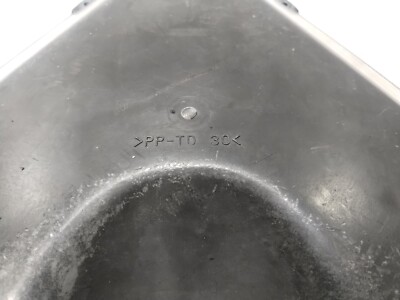 00 Kawasaki ZX-9 ZX900 E Airbox Intake Filter Cleaner Housing Box