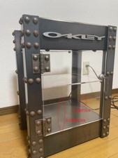 OAKLEY 公式非売品ショーケース ホルダーおまけ　ディスプレー　オークリー Oakley Retail Display Cases for sale | eBay