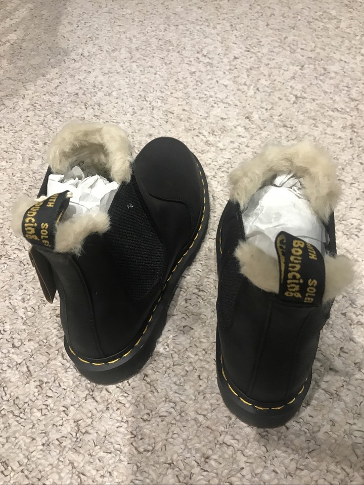 Dr.Martens Leonore Black Womens Leather Chelsea Elasticated Slip on