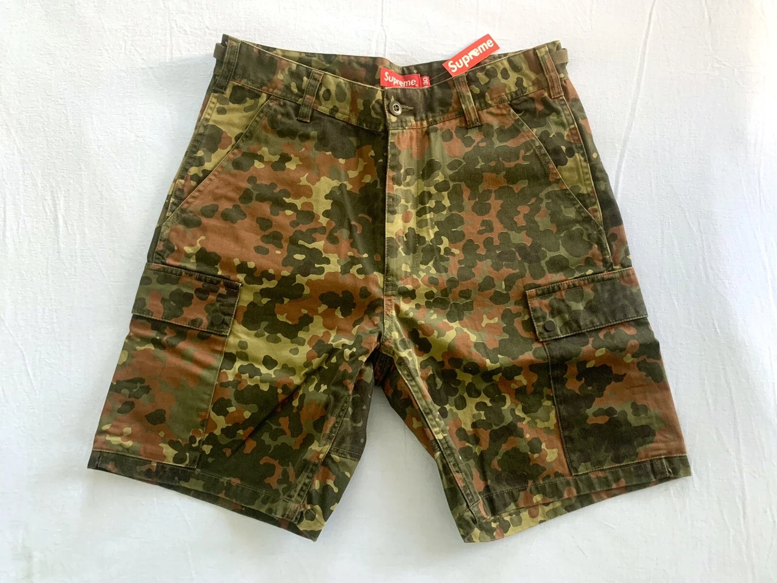 NEUF SUPREME CARGO SHORT MILITAIRE CAMOUFLAGE GERMAN CAMO FLECKTARN SS SIZE 30