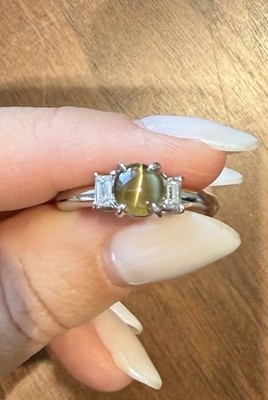 Beautiful Platinum Natural Cats Eye Chrysoberyl Diamond Ring 1.95tcw
