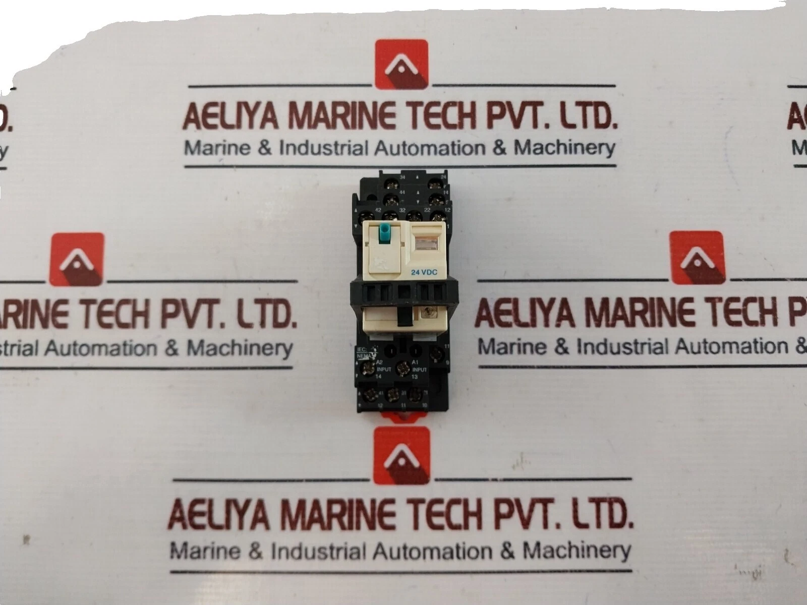 Schneider Electric Industrial Automation Relays 14-Pin Pins