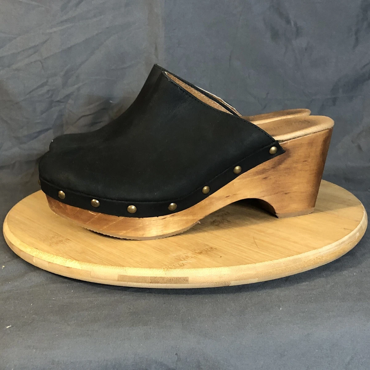 Five Worlds Anthropologie Cordani Zorba Black Leather Studded Clogs Sz 10 Shoes