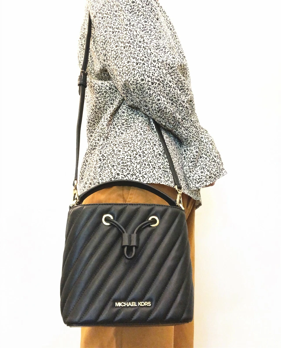 NWT Michael Kors Suri Small Quilted Crossbody Bucket Bag- Black