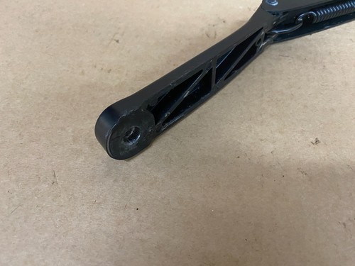 VW CADDY FRONT WIPER SCREEN ARMS AND BLADE BLADES 2021 2022 2023 - 2025 C2993 - Picture 17 of 17