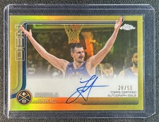 NIKOLA JOKIC 2025-26 TOPPS CHROME #TCA2-NJ GOLD REFRACTOR AUTO 28/50 NUGGETS