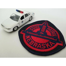 Roadchamps 1:43 Diecast Police Cruiser and Agency Patch Nebraska State Patrol