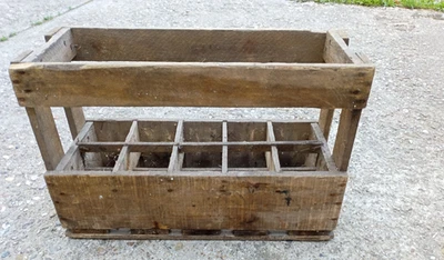 casier à bouteilles bois vintage VIN - Photo 1/4