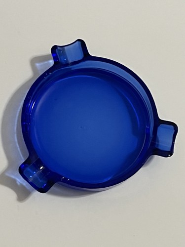 Vintage blue glass ashtray great collectible. 4 1/2” not counting holders. - Picture 1 of 2