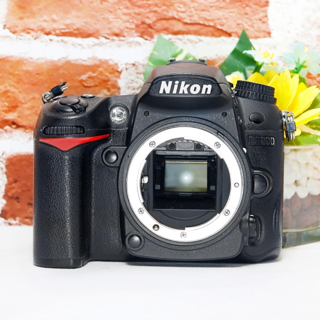 ❤れいな❤Nikon D7000❤他の方の購入は控えてください❤ ❤れいな様専用❤Nikon D7000❤他の方の購入は控えてください❤