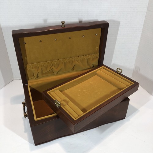 Vintage Eureka Mfg. Reed & Barton Cherry Jewelry Box W/ Gold Velvet Lining USA