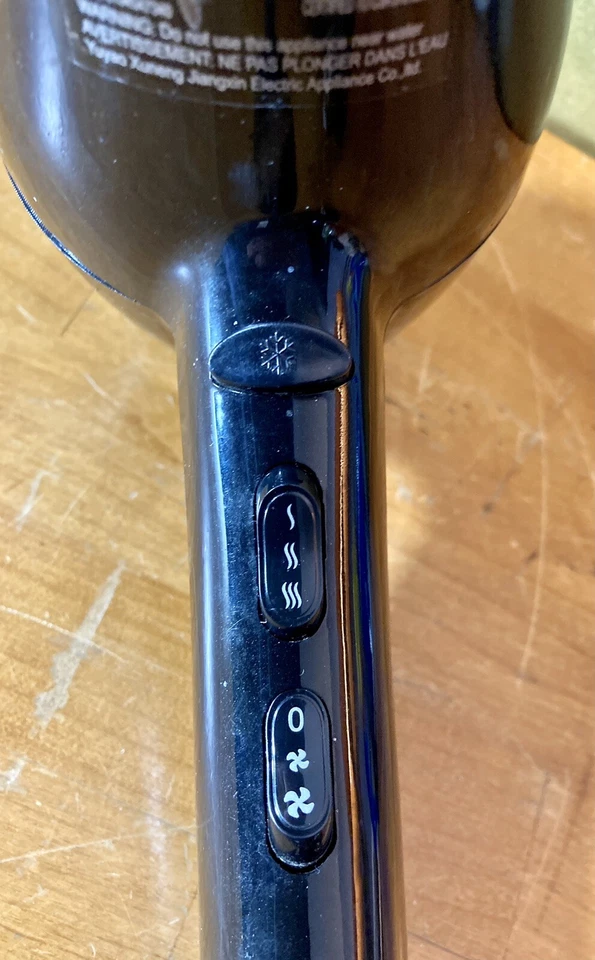 Secador de pelo Jose Eber modelo #RH-1817 negro 3 niveles de calor probado y funcionando Foto 3 de 4