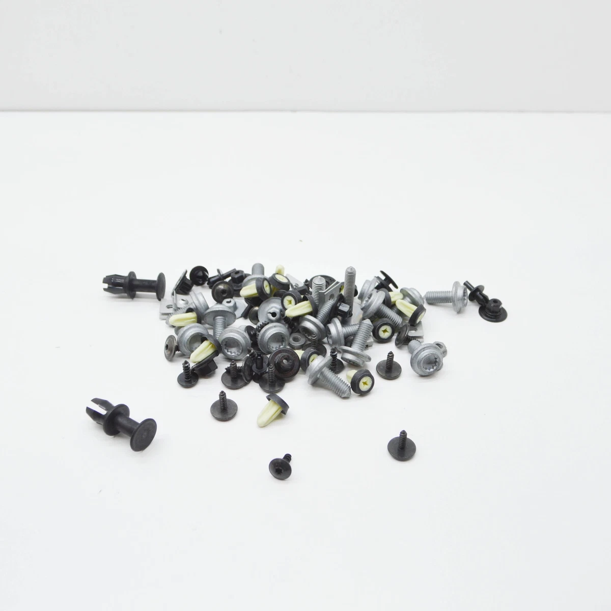 AUDI A6 C8 Underbody Fixing Bolts Set 4K0098646 NEW GENUINE | eBay