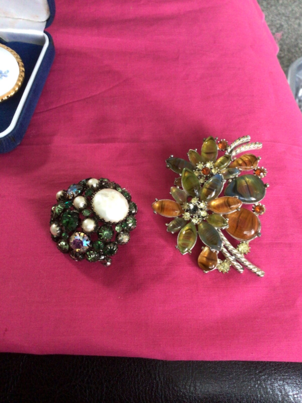 Joblot Of VINTAGE Brooches eBay