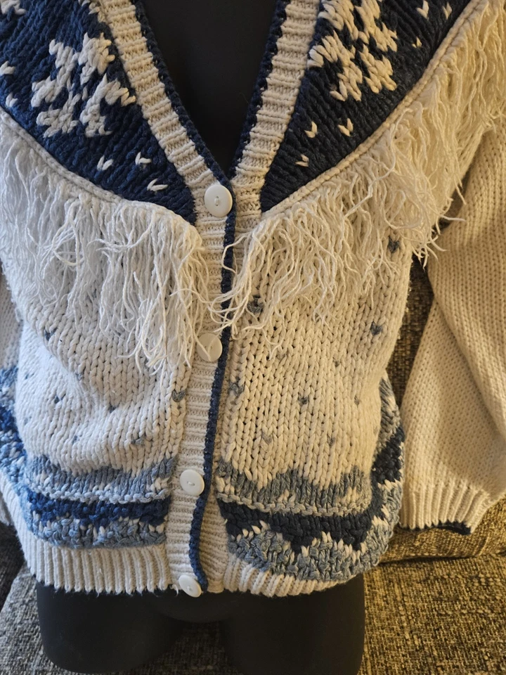 Cárdigan Suéter Western Vintage Años 80 L Azul Crema Flecos Tejido a Mano Abotonado Foto 2 de 4