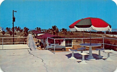 GREYHOUND KEY FLORIDA~ROOF PATIO-POST HOUSE & COTTAGES~1951 POSTCARD 