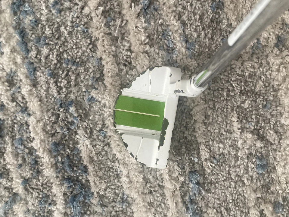 Tour Edge Lady Edge Putter 32" Womens RH - Image 3 of 4