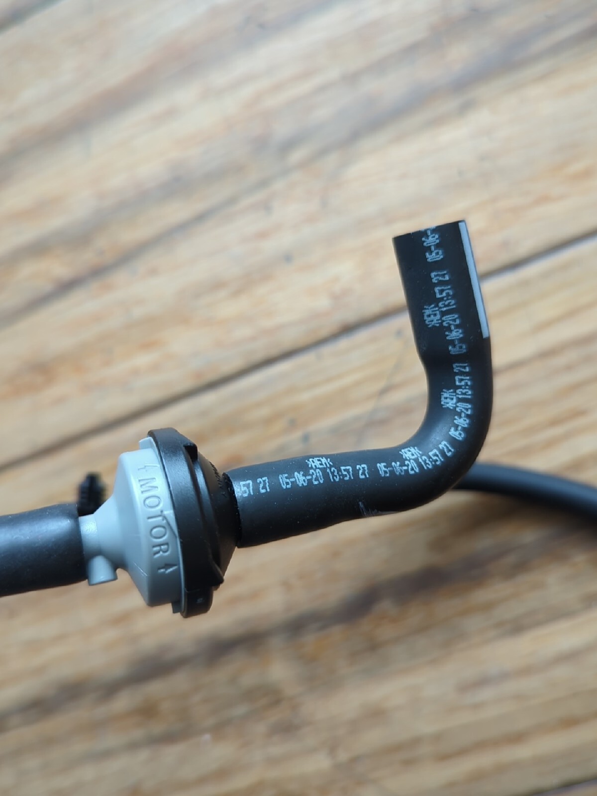2008-2012 Audi R8 Pressure Control Line Tube Hose 079131055BN OEM Genuine Part