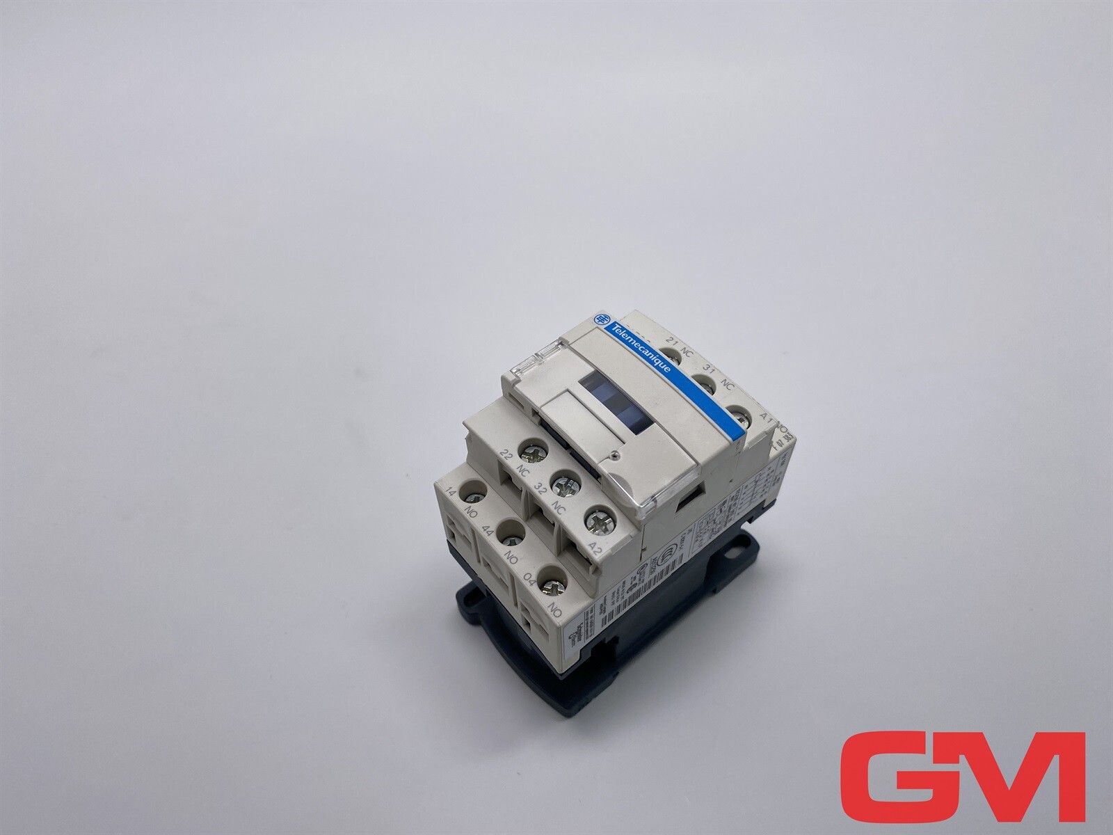 Telemecanique Auxiliary Relay CAD32P7 Control Relay 230V 50/60Hz 040144 3NO+2NC