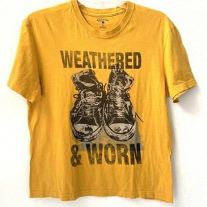 yellow converse t shirt
