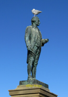 Photo 6x4 No respect for Captain Cook Whitby As ever, the structure is a  c2013