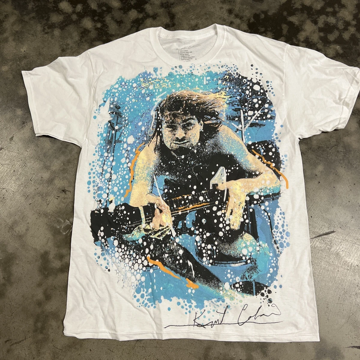 Kurt cobain shirt deals
