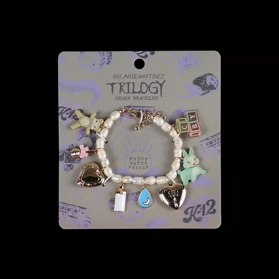 アクセサリー MELANIE MARTINEZ TRILOGY CHARM BRACELET Melanie Martinez 🍄 Trilogy Tour Portals Pearl Charm