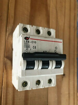 CGD 10 AMP TYP C 10kA DREIPOLIGER MCB SCHUTZSCHALTER LEB-C10