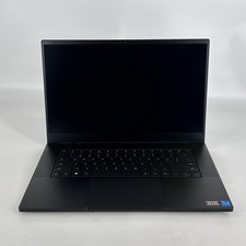 Razer Blade 15 240Hz 2K 2.4 GHz i7-12800H 64GB 2TB/1TB RTX 3070 Ti Very Good