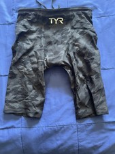 TYR Venzo High Waist Tech Suit Jammer Size 27 Black / Camo
