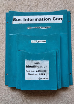 Businformation Defekt Halter Arriva North East 2825 YJ08XBE Optare Solo