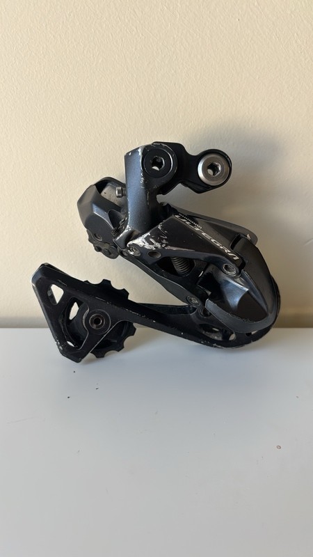 Shimano Ultegra R8050 Di2 Rear Derailleur 11 Speed