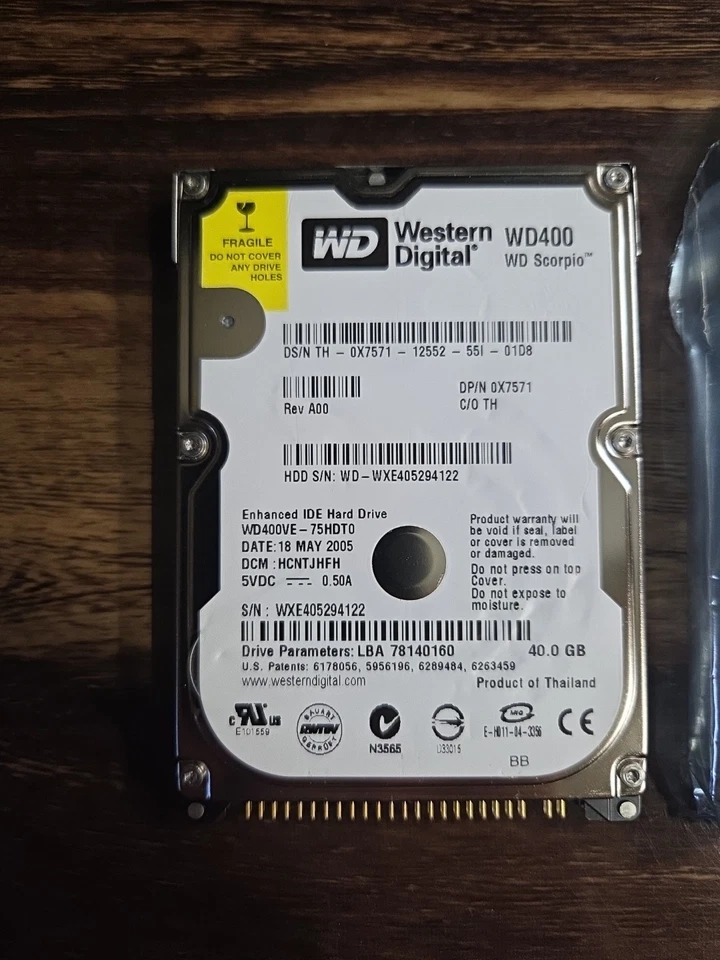 WD WD400VE-75HDT0 HCNTJHFH(WXE4) Thailand 40gb 2.5" IDE hard drive 18MAY2005 - Image 2 of 3
