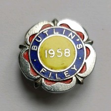 Vintage Butlin’s Filey 1958 pin Badge - Enamel - used