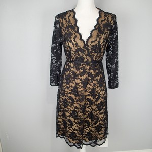 Max Studio Lace Dress sz s black beige lining v neck stretch 3/4 sleeve | eBay