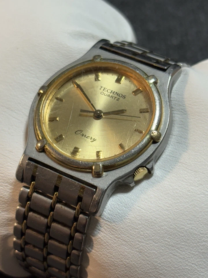 Vintage Swiss Technos Watch Women 30mm Silver/Gold Tone Stainless Band New Bat - Image 2 of 4