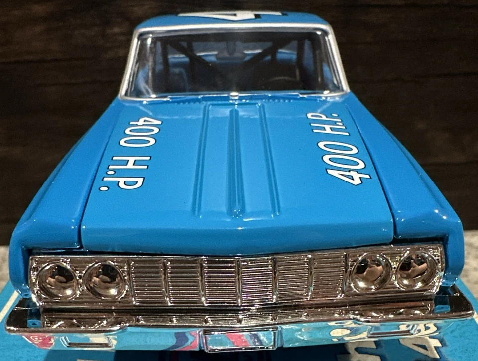 Richard Petty #43 1964 Plymouth Belvedere 1/24 campeones de carreras NASCAR raro Foto 3 de 4