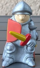 Figurine Chevalier Djeco Avec Bouclier Et Epée