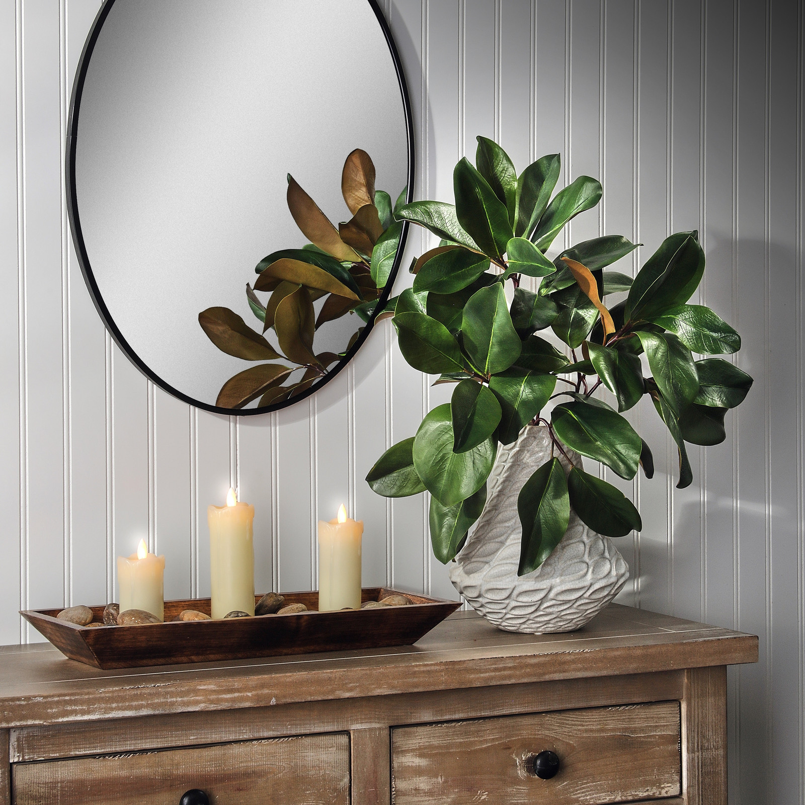 16-Inch Green Magnolia Leaf Spray with Natural Touch  