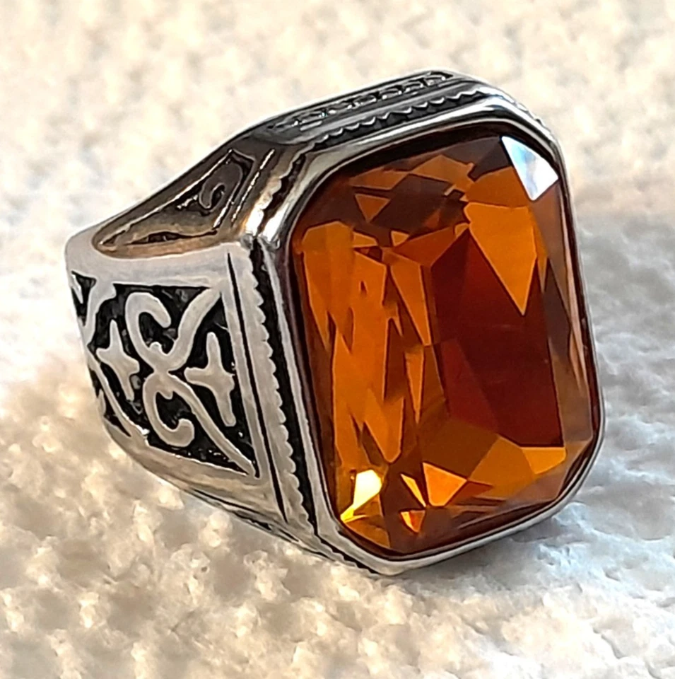 Men's Heavy Comfort Band Ring Faceted Simulated Topaz Stainless Steel Size 7 - Image 2 of 4