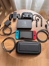Nintendo Switch HAC-001 Gaming Console + Pro Controller + Case + 32GB SDCard