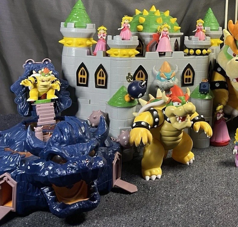 ENORME Lote Nintendo Bowser + Princess Peach 30 Figuras + 5 Conjuntos de Jogo Super Mario - Imagem 2 de 4