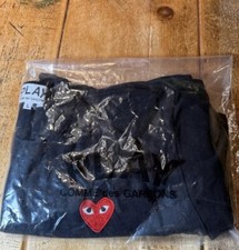 Comme Des Garcons - Play T-Shirt in Black Size L (small for L) Good Condition 
